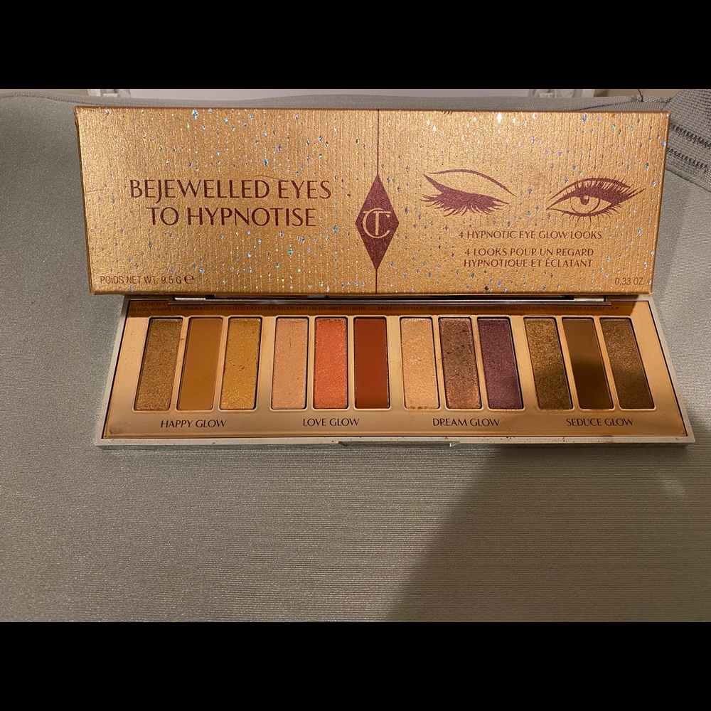 Charlotte tilbury Holiday palette